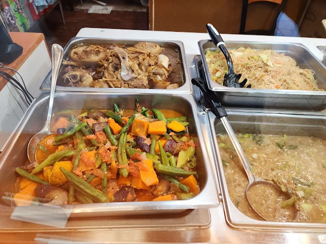 Jowli's Filipino Cuisine