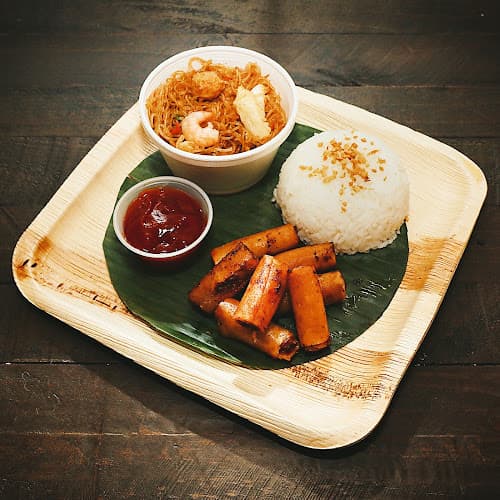 Sally's House of Lechon, BBQ & Seafood