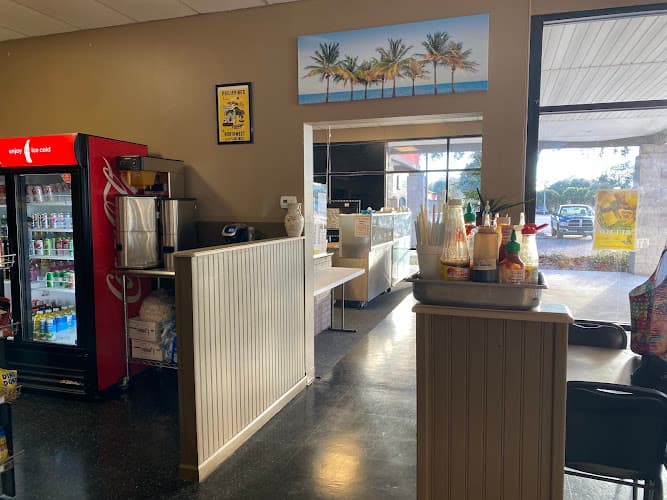 Lola's Filipino Cafe & Mini Store