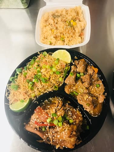 Emily's Filipino Food [Food Truck]